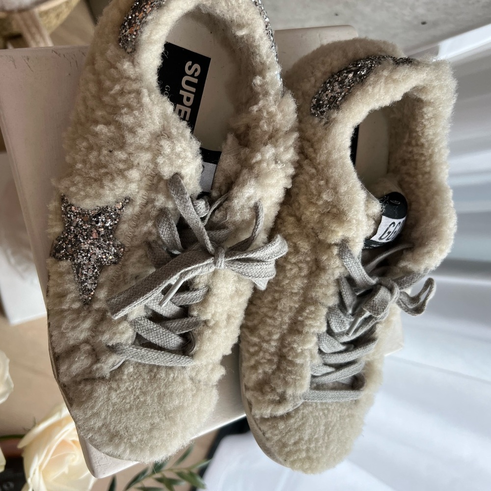 Golden Goose Sneakers
